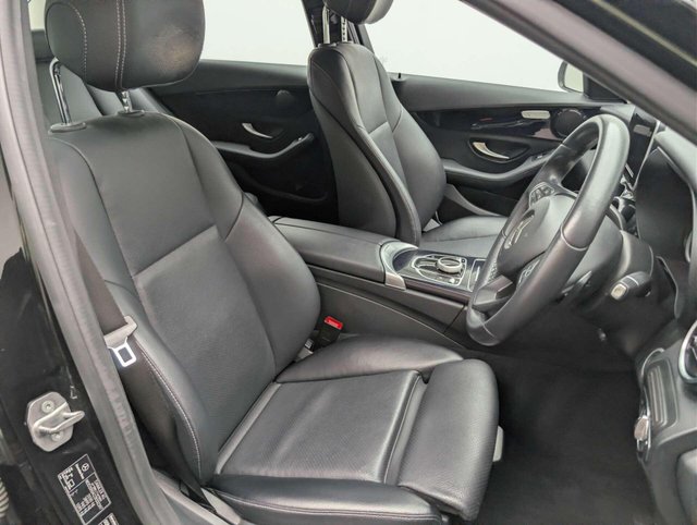 USED 2017 67 MERCEDES-BENZ C-CLASS 2.0 C 200 SE Executive Auto 4dr CLICK & COLLECT/ HOME DELIVERY