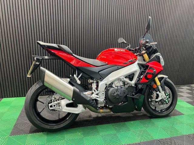 View our APRILIA TUONO 1100 V4