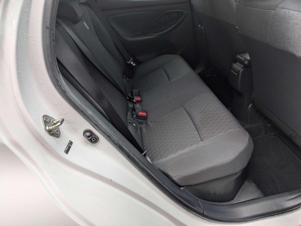 Used 2022 72 TOYOTA YARIS 1.5 Yaris Design HEV CVT 5dr CLICK & COLLECT/ HOME DELIVERY