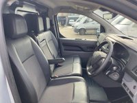 USED 2022 22 PEUGEOT EXPERT 2.0 BLUE HDI PROFESSIONAL PREMIUM MWB 145BHP. AIRCON. 89K MLS. APPLE CAR PLAY. FINANCE. PX PREMIUM 2.0 BLUEHDI 145BHP. AIRCON. SENSORS. FINANCE.