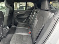 USED 2020 70 VOLVO XC40 2.0 B4 MHEV R-Design SUV 5dr Petrol Hybrid Auto Euro 6 (s/s) (197 ps) SUV