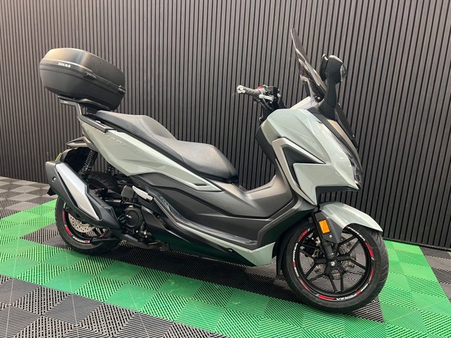 View our HONDA Forza 350