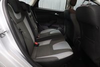 USED 2012 12 FORD FOCUS 1.6 Zetec Hatchback 5dr Petrol Manual Euro 5 (105 ps) BLUETOOTH PHONE / DAB RADIO / 1.6 ENGINE / FINANCE AVAILABLE