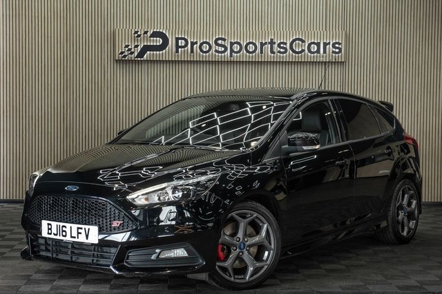 View our FORD FOCUS