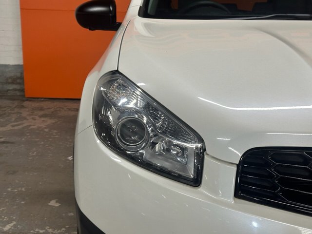 View our NISSAN QASHQAI