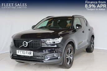 2021 VOLVO XC40