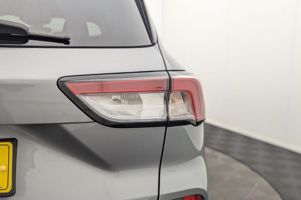 USED 2022 72 FORD KUGA 1.5T EcoBoost Zetec SUV 5dr Petrol Manual Euro 6 (s/s) (150 ps) Car Play, Sat Nav, Cruise