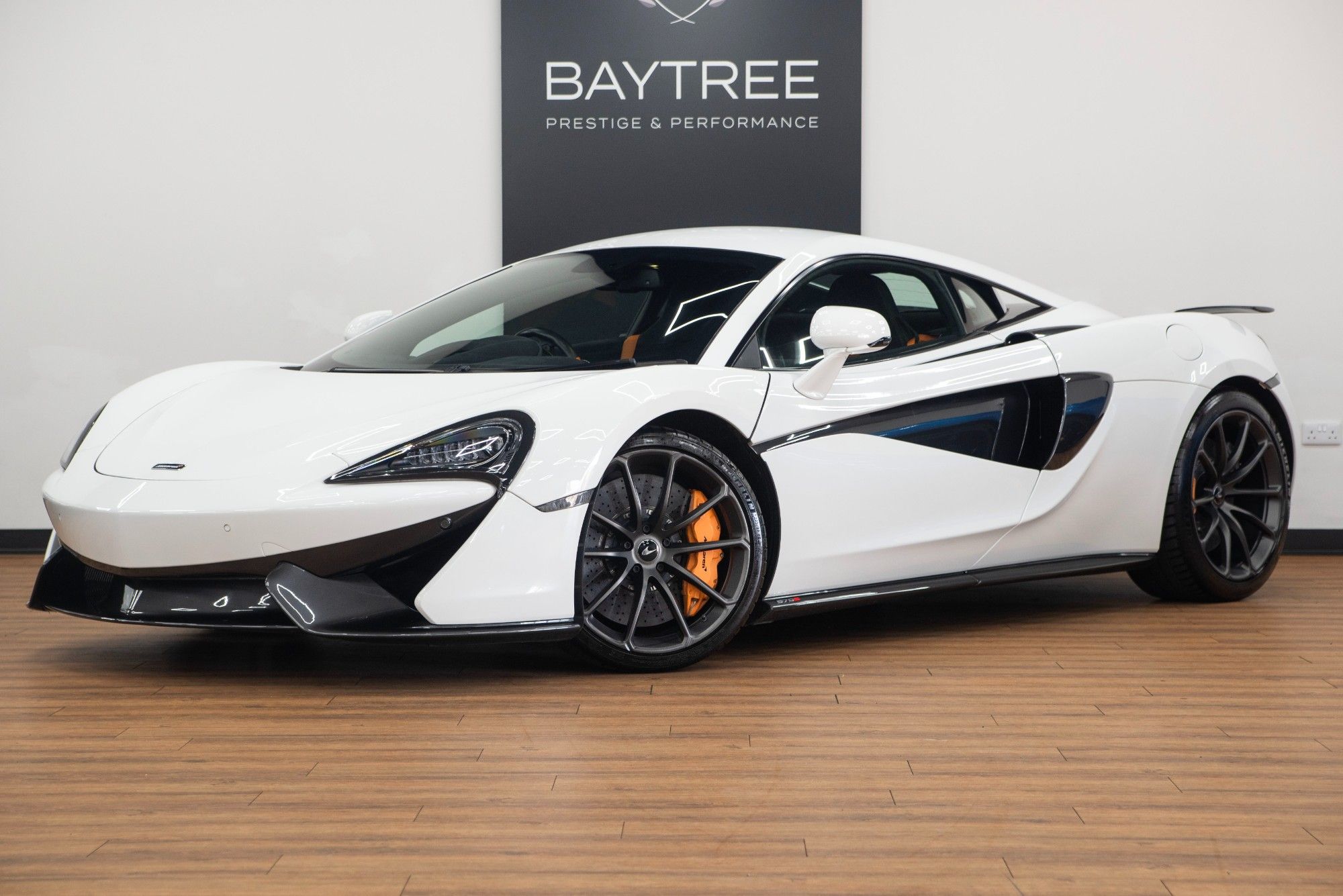 USED 2018 68 MCLAREN 570S 3.8T V8 Coupe  
