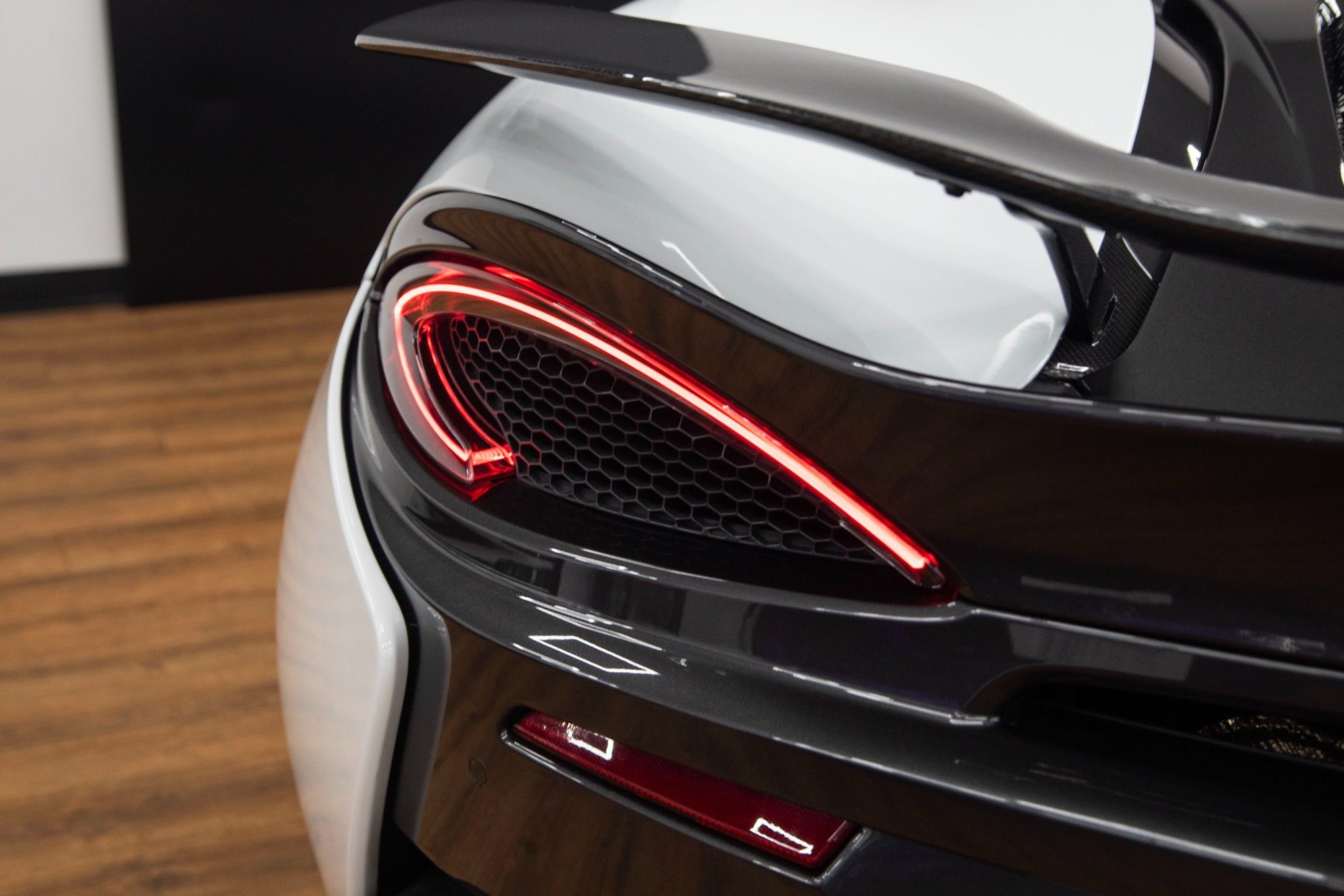 USED 2018 68 MCLAREN 570S 3.8T V8 Coupe  