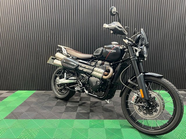 View our TRIUMPH Scrambler 1200