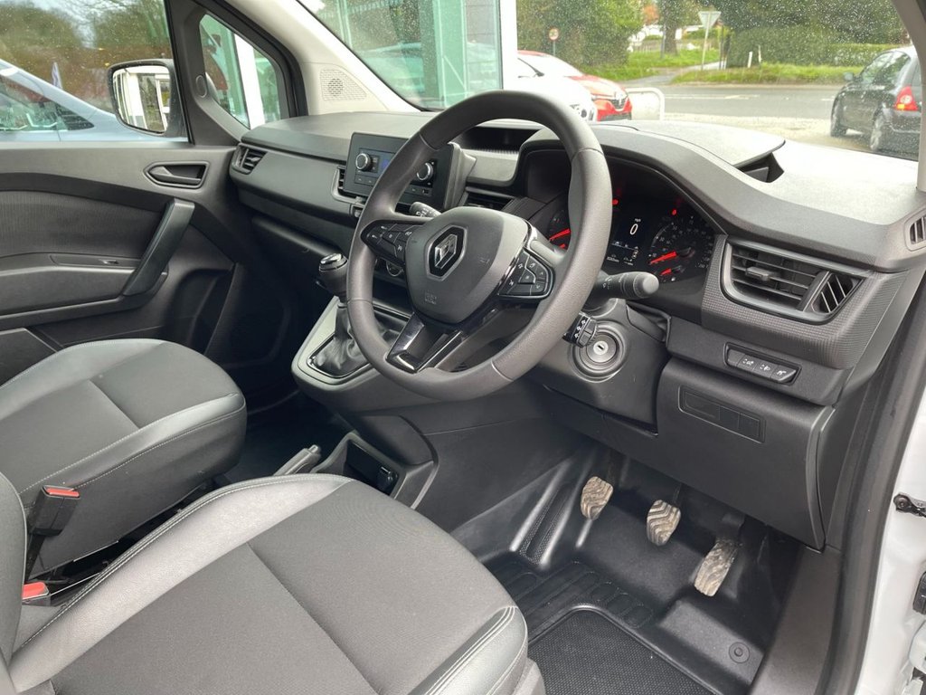 USED 2024 24 RENAULT KANGOO 1.5 dCi Blue ENERGY ML19 Start Panel Van 6dr Diesel Manual MWB Euro 6 (s/s) (95 ps) 