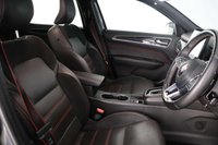 USED 2023 72 RENAULT ARKANA 1.3 MHEV r.s. line EDC 2WD Euro 6 (s/s) 5dr SATNAV, CAMERA, HEATED SEATS