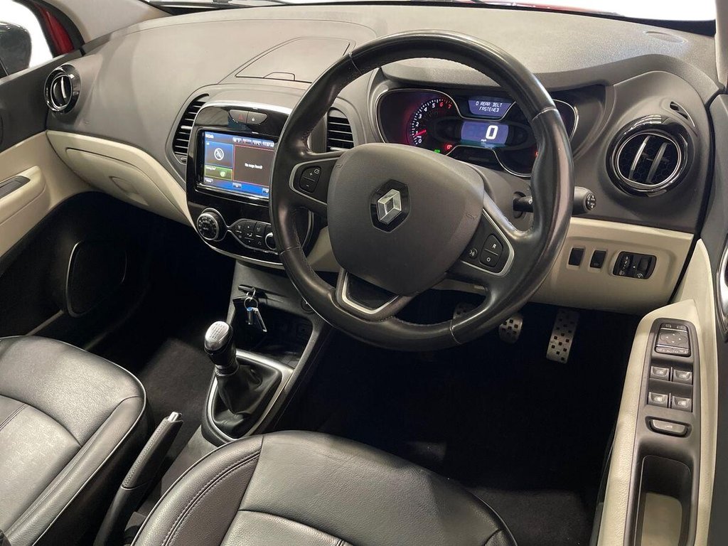 USED 2019 19 RENAULT CAPTUR 1.3 TCe ENERGY GT Line SUV 5dr Petrol Manual Euro 6 (s/s) (130 ps) 