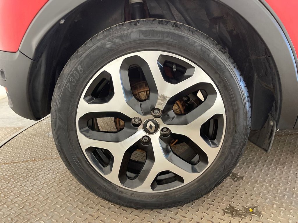 USED 2019 19 RENAULT CAPTUR 1.3 TCe ENERGY GT Line SUV 5dr Petrol Manual Euro 6 (s/s) (130 ps) 