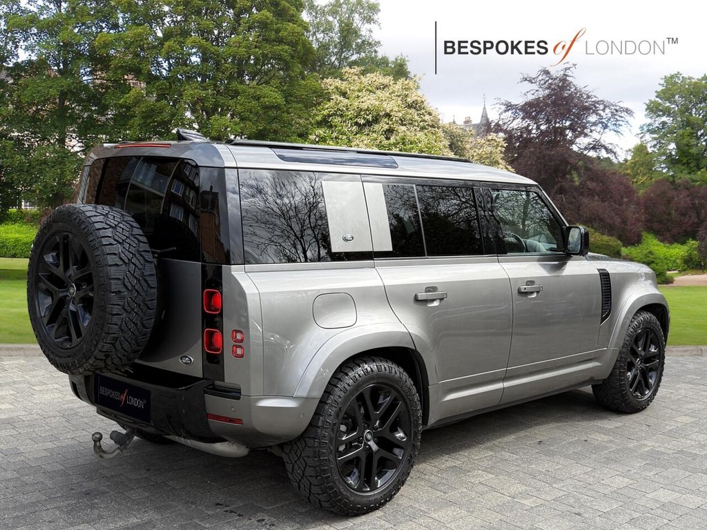 USED 2022 V LAND ROVER DEFENDER 110 3.0 D250 MHEV XS Edition Auto 4WD Euro 6 (s/s) 5dr HUGE SPEC|SUNROOF|FSH|TOW BAR|