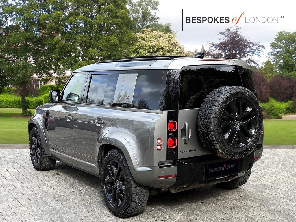 USED 2022 V LAND ROVER DEFENDER 110 3.0 D250 MHEV XS Edition Auto 4WD Euro 6 (s/s) 5dr HUGE SPEC|SUNROOF|FSH|TOW BAR|