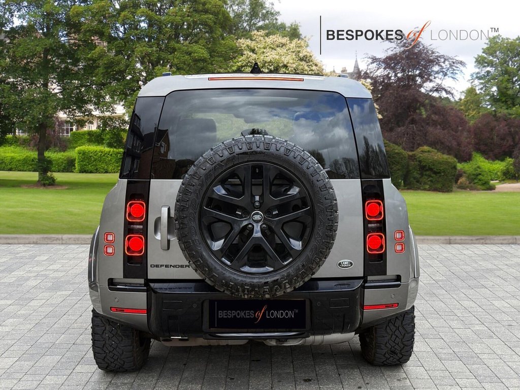 USED 2022 V LAND ROVER DEFENDER 110 3.0 D250 MHEV XS Edition Auto 4WD Euro 6 (s/s) 5dr HUGE SPEC|SUNROOF|FSH|TOW BAR|