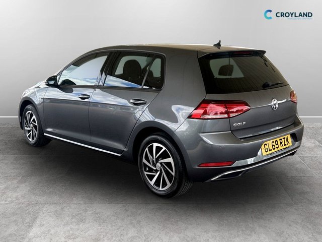 View our VOLKSWAGEN GOLF