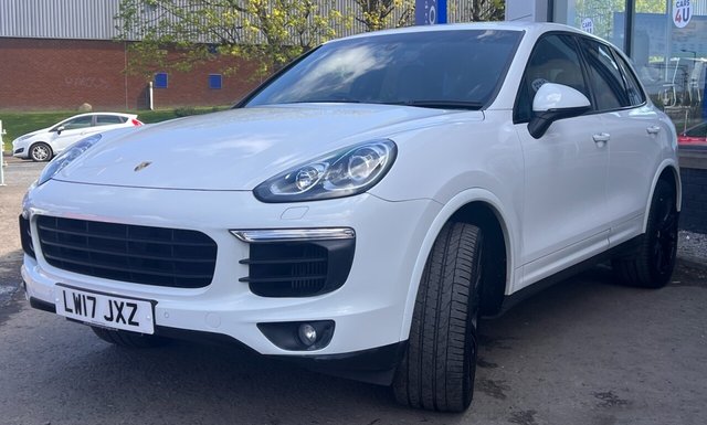 View our Porsche Cayenne 3.0 TD V6 Platinum Edition SUV 5dr Diesel TiptronicS 4WD Euro 6 (s/s) (262 ps)