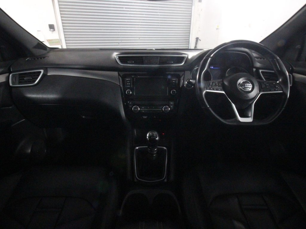 USED 2018 68 NISSAN QASHQAI 1.3 DIG-T Tekna+ SUV 5dr Petrol Manual Euro 6 (s/s) (140 ps) 
