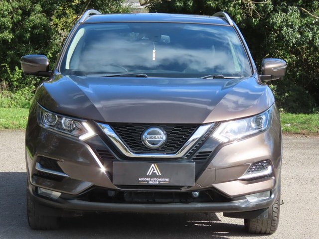 View our NISSAN QASHQAI