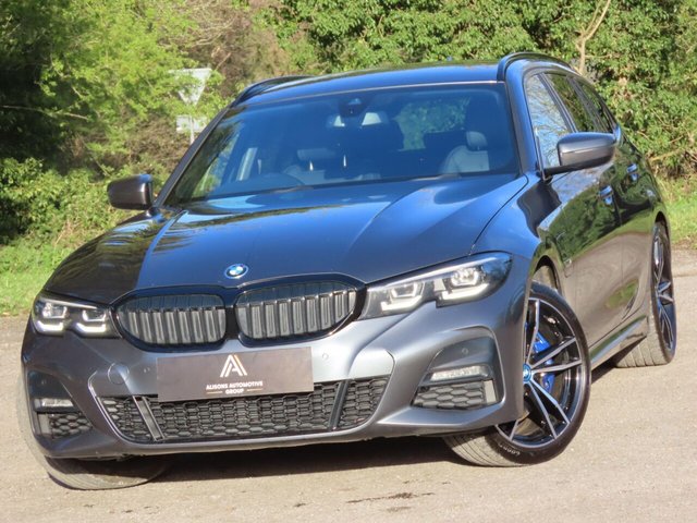 View our BMW 3 SERIES
