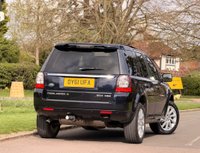 USED 2011 61 LAND ROVER FREELANDER 2 2.2 SD4 HSE CommandShift 4WD Euro 5 5dr FSH LEATHER PANORAMIC SUN ROOF