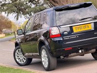 USED 2011 61 LAND ROVER FREELANDER 2 2.2 SD4 HSE CommandShift 4WD Euro 5 5dr FSH LEATHER PANORAMIC SUN ROOF