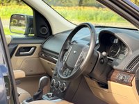 USED 2011 61 LAND ROVER FREELANDER 2 2.2 SD4 HSE CommandShift 4WD Euro 5 5dr FSH LEATHER PANORAMIC SUN ROOF