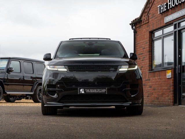 View our LAND ROVER RANGE ROVER SPORT