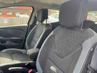 USED 2016 16 RENAULT CLIO 1.5 dCi Dynamique S Nav Hatchback 5dr Diesel Manual Euro 6 (s/s) (90 ps) 2 OWNERS -- FULL SERVICE HISTORY -- SAT NAV -- SENSORS -- CRUISE -- &pound;20 TAX