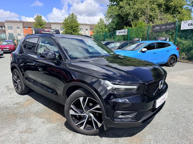 View our VOLVO XC40
