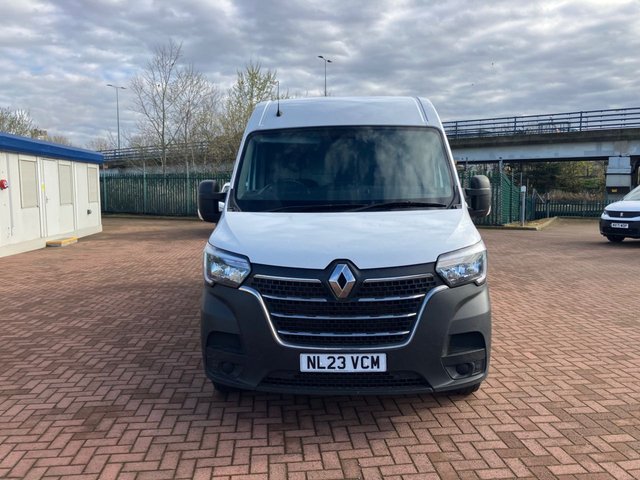 View our RENAULT MASTER