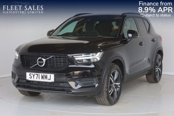 2021 VOLVO XC40