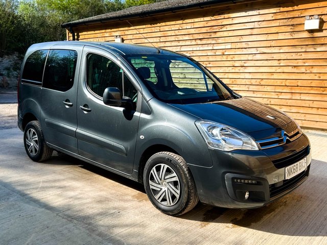 View our CITROEN BERLINGO