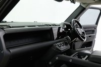USED 2024 07 LAND ROVER DEFENDER 3.0 D300 MHEV X-Dynamic HSE SUV 5dr Diesel Auto 4WD Euro 6 (s/s) (300 ps) 