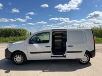 USED 2020 70 RENAULT KANGOO MAXI 1.5 dCi ENERGY LL21 Business Panel Van 6dr Diesel Manual L2 H1 Euro 6 (s/s) (115 ps) CHOICE OF 3 IN STOCK