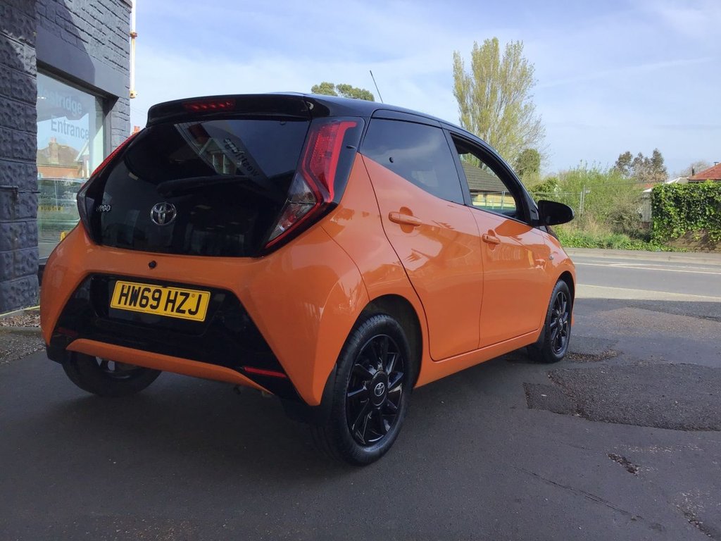 USED 2020 69 TOYOTA AYGO 1.0 VVT-i x-cite Hatchback 5dr Petrol Manual Euro 6 (71 ps) 