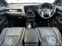 USED 2020 20 MITSUBISHI OUTLANDER 2.4h TwinMotor 13.8kWh Exceed SUV 5dr Petrol Plug-in Hybrid CVT 4WD Euro 6 (s/s) (224 ps) Full Service History  |  Only 2 Owners From Brand New  |  Set of 2 Keys