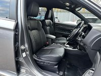 USED 2020 20 MITSUBISHI OUTLANDER 2.4h TwinMotor 13.8kWh Exceed SUV 5dr Petrol Plug-in Hybrid CVT 4WD Euro 6 (s/s) (224 ps) Full Service History  |  Only 2 Owners From Brand New  |  Set of 2 Keys