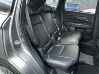 USED 2020 20 MITSUBISHI OUTLANDER 2.4h TwinMotor 13.8kWh Exceed SUV 5dr Petrol Plug-in Hybrid CVT 4WD Euro 6 (s/s) (224 ps) Full Service History  |  Only 2 Owners From Brand New  |  Set of 2 Keys