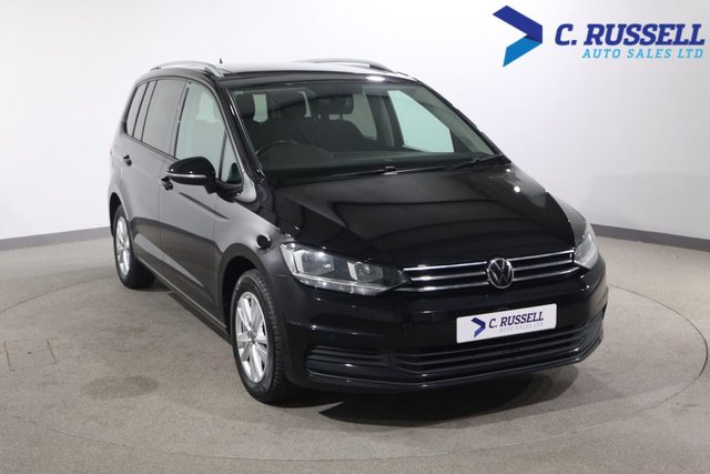 View our VOLKSWAGEN TOURAN