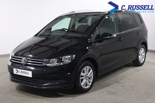 View our VOLKSWAGEN TOURAN