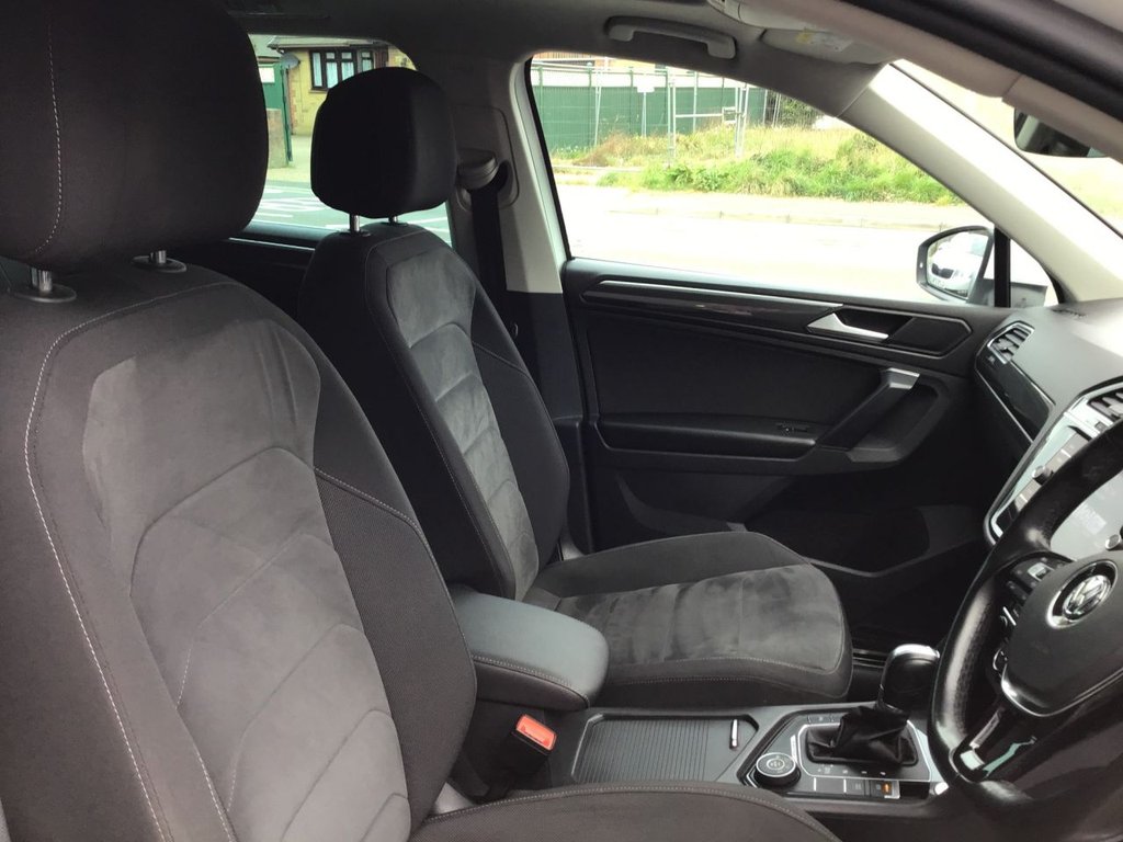 USED 2018 68 VOLKSWAGEN TIGUAN 2.0 TDI SEL SUV 5dr Diesel DSG 4Motion Euro 6 (s/s) (150 ps) 