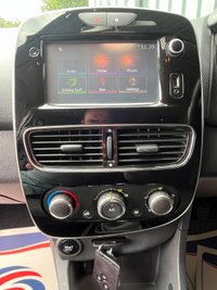 USED 2017 17 RENAULT CLIO 1.2 16V Dynamique Nav Hatchback 5dr Petrol Manual Euro 6 (75 ps) 2 PRE OWNERS FRESH SERVICE