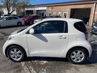 USED 2010 10 TOYOTA IQ 1.0 VVT-i Hatchback 3dr Petrol Manual Euro 4 (68 bhp) &pound;20 A YEAR TAX + 1 FORMER KEEPER
