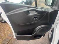 USED 2021 71 RENAULT TRAFIC 2.0 dCi ENERGY 30 Business+ LWB Standard Roof Euro 6 (s/s) 5dr SERVICED @ 27 40 48 55 60 k