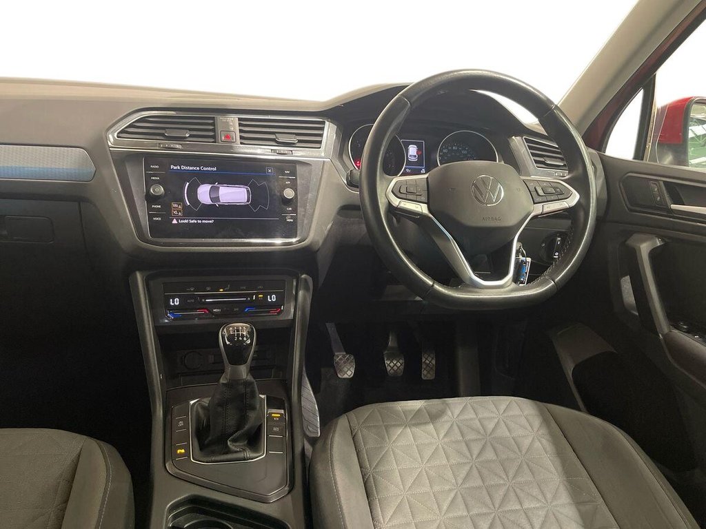 USED 2021 71 VOLKSWAGEN TIGUAN 1.5 TSI Life SUV 5dr Petrol Manual Euro 6 (s/s) (150 ps) Sat Nav