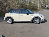 USED 2019 19 MINI HATCH 1.5 Cooper Classic Hatchback 5dr Petrol Manual Euro 6 (s/s) (136 ps) BLUETOOTH + DAB RADIO