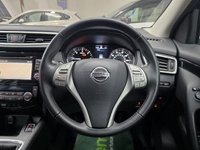USED 2015 N NISSAN QASHQAI 1.5 dCi n-tec SUV 5dr Diesel Manual 2WD Euro 6 (s/s) (110 ps) 360&deg;Cameras - Satellite Navigation - Parking Sensors + More!